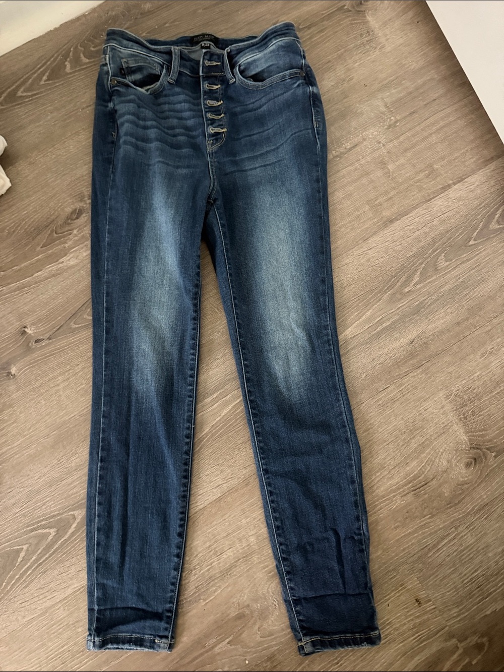 Judy blue high waisted jeans